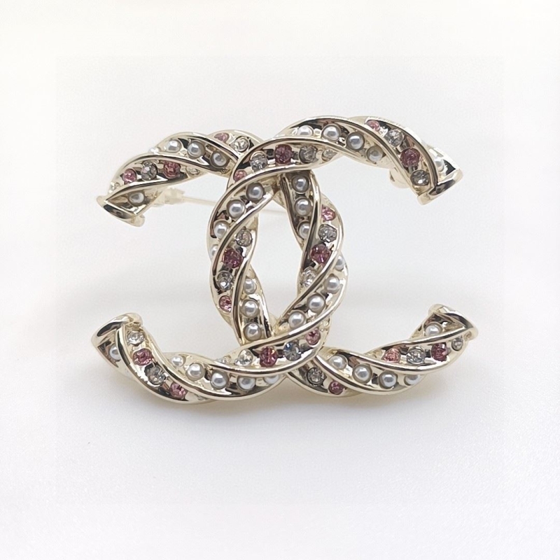 Ch*el brooches